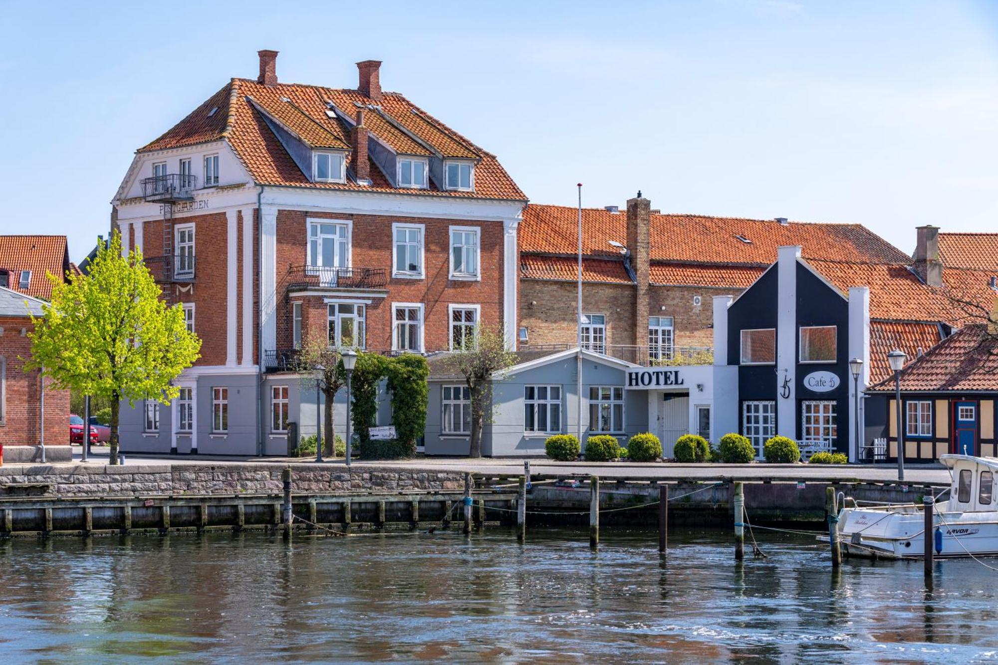 Skælskør Hotel Postgaarden מראה חיצוני תמונה